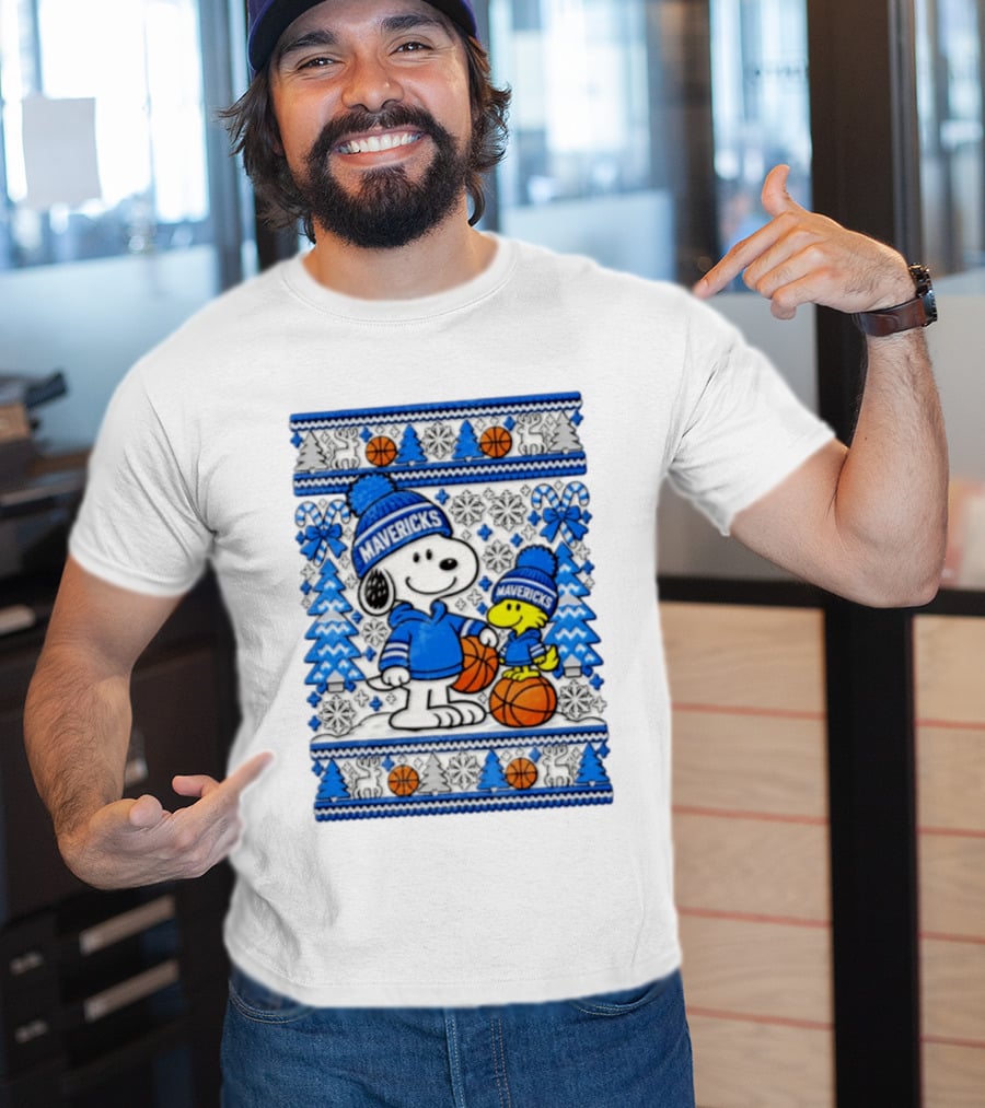 Dallas Mavericks Snoopy Woodstock Christmas Basketball T-Shirt