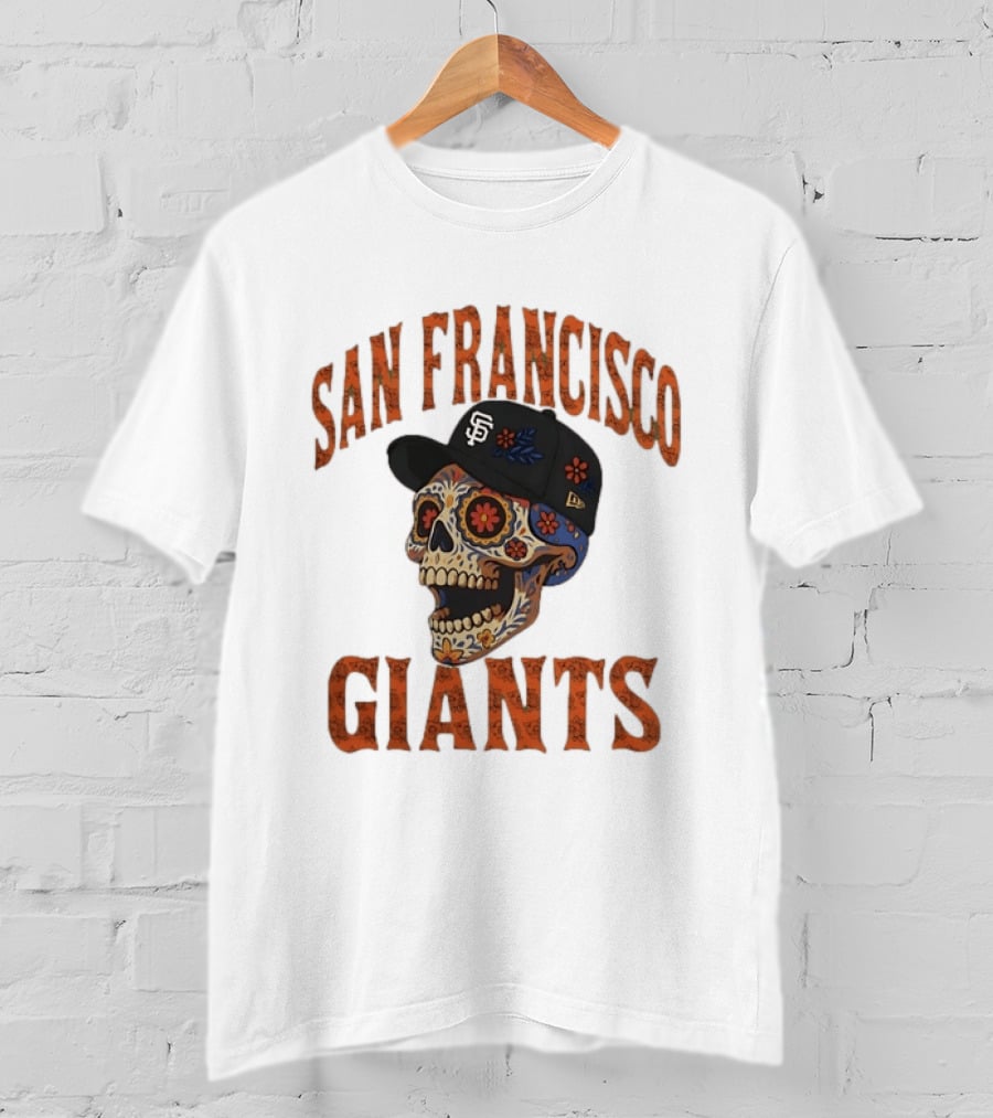 San Francisco Giants Sugar Skull Cap Floral Decor T-Shirt