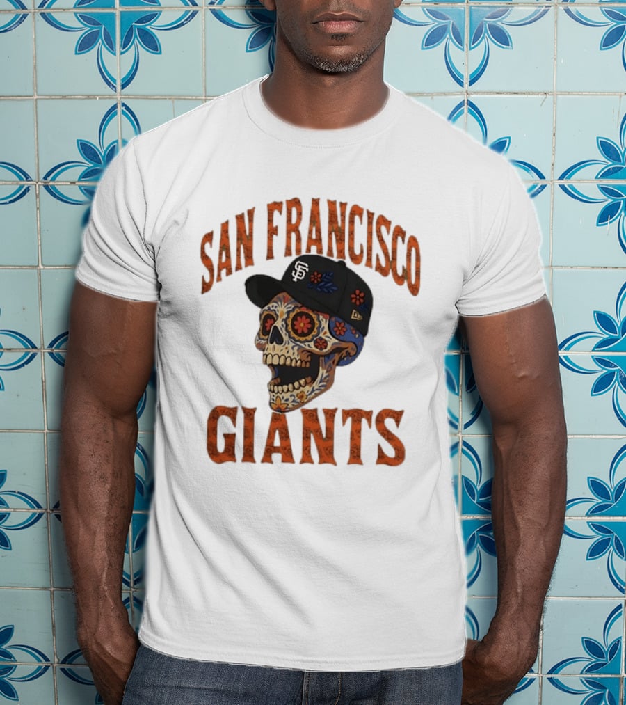 San Francisco Giants Sugar Skull Cap Floral Decor T-Shirt