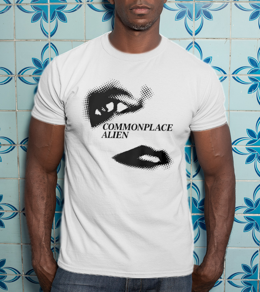 Commonplace Alien Halftone Lips Minimalist T-Shirt