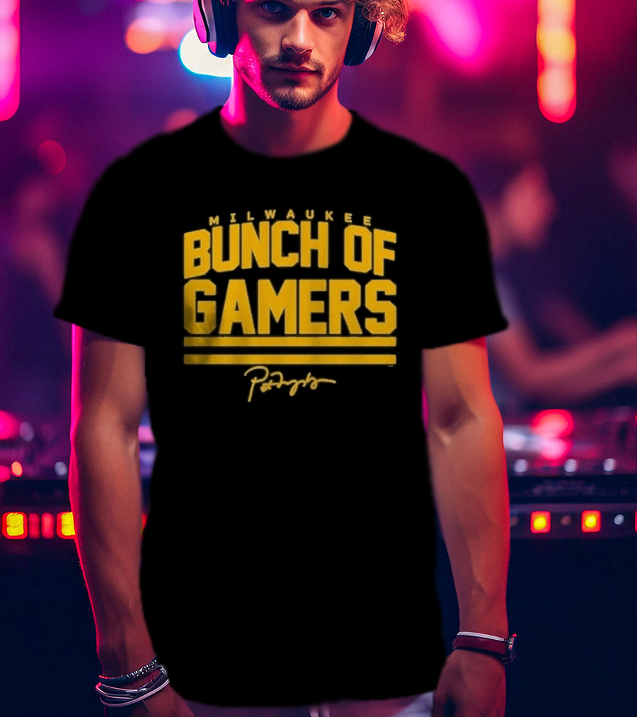 Milwaukee Bunch Of Gamers T-Shirt
