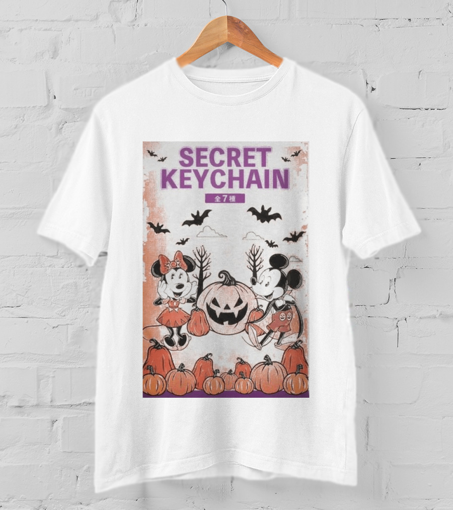 Mickey And Minnie Halloween Secret Keychain Collection With Pumpkins And Bats 2026 T-Shirt