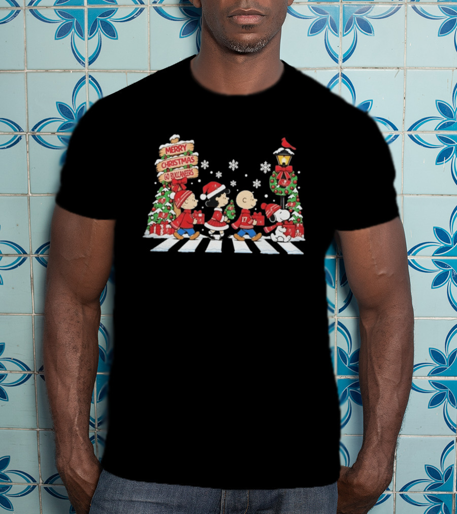 Merry Christmas Go Buccaneers Charlie Brown Snoopy Woodstock Tampa Bay Holiday T-Shirt