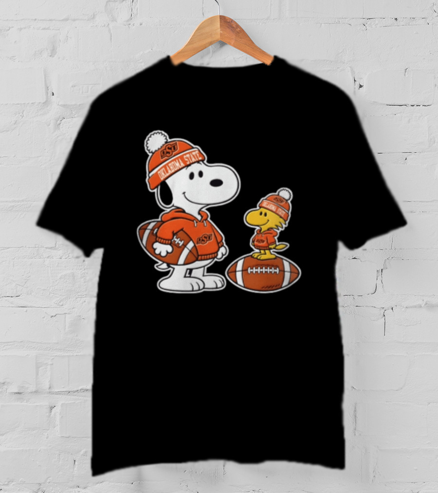Snoopy And Woodstock Oklahoma State Cowboys Football Fans 2026 T-Shirt