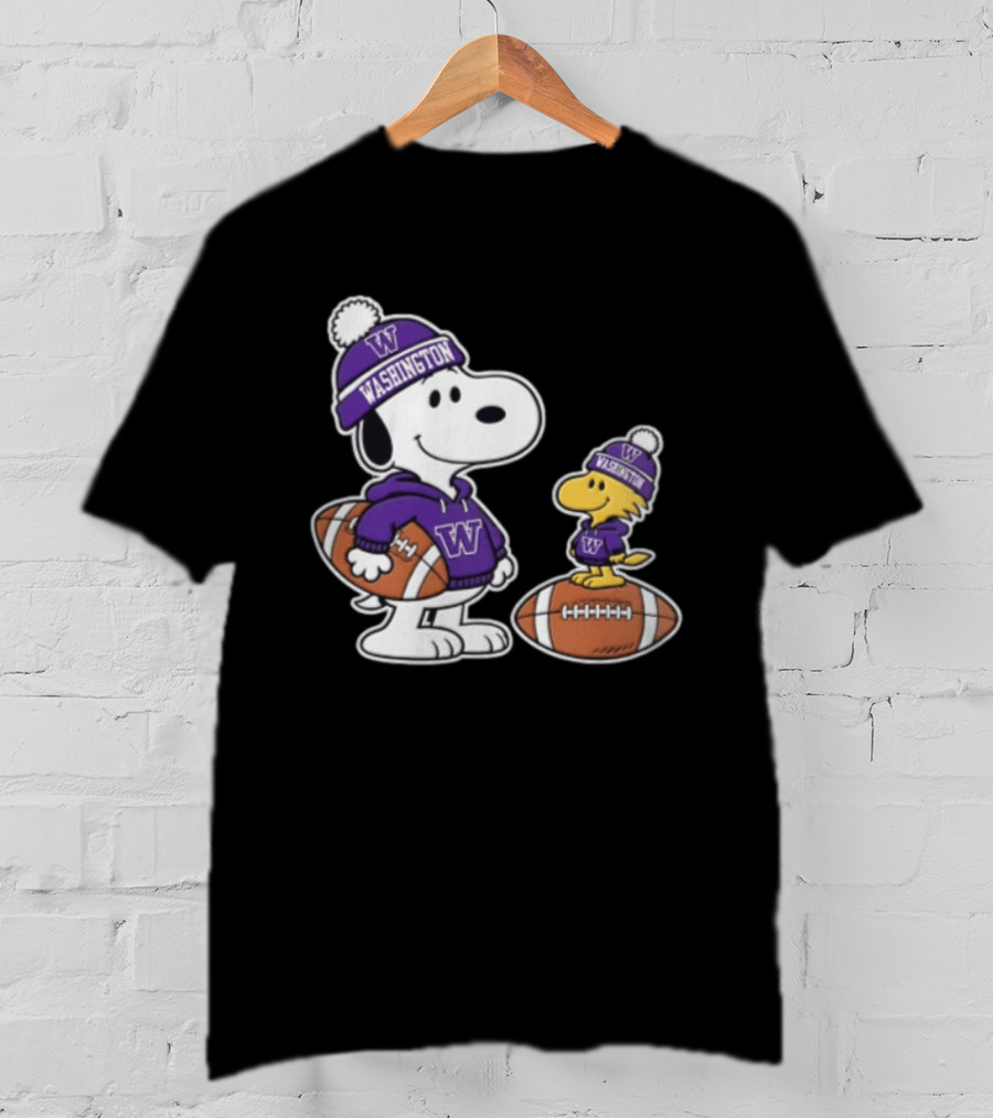 Snoopy Woodstock Washington Huskies Football Fans 2026 T-Shirt