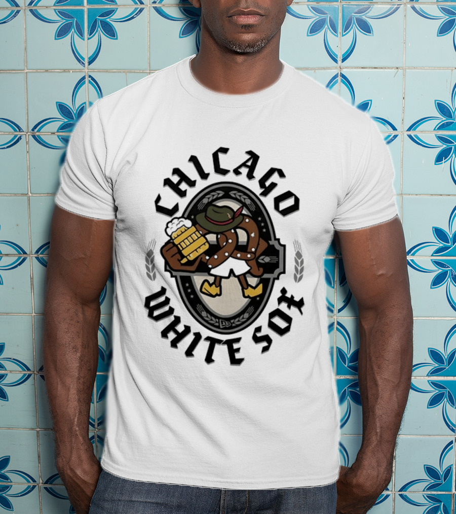 Chicago White Sox Oktoberfest Pretzel Beer Barrel Baseball Lederhosen T-Shirt