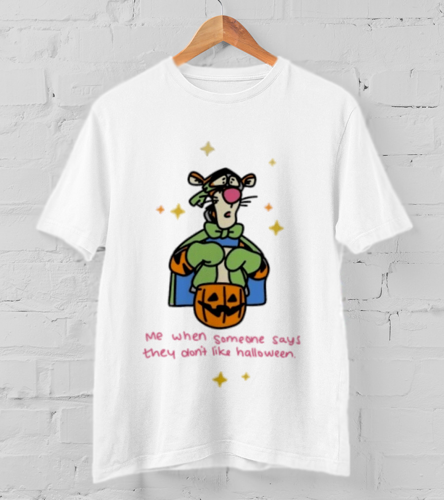 Tigger Reaction When Someone Doesn't Like Halloween Pumpkin Costume T-Shirt