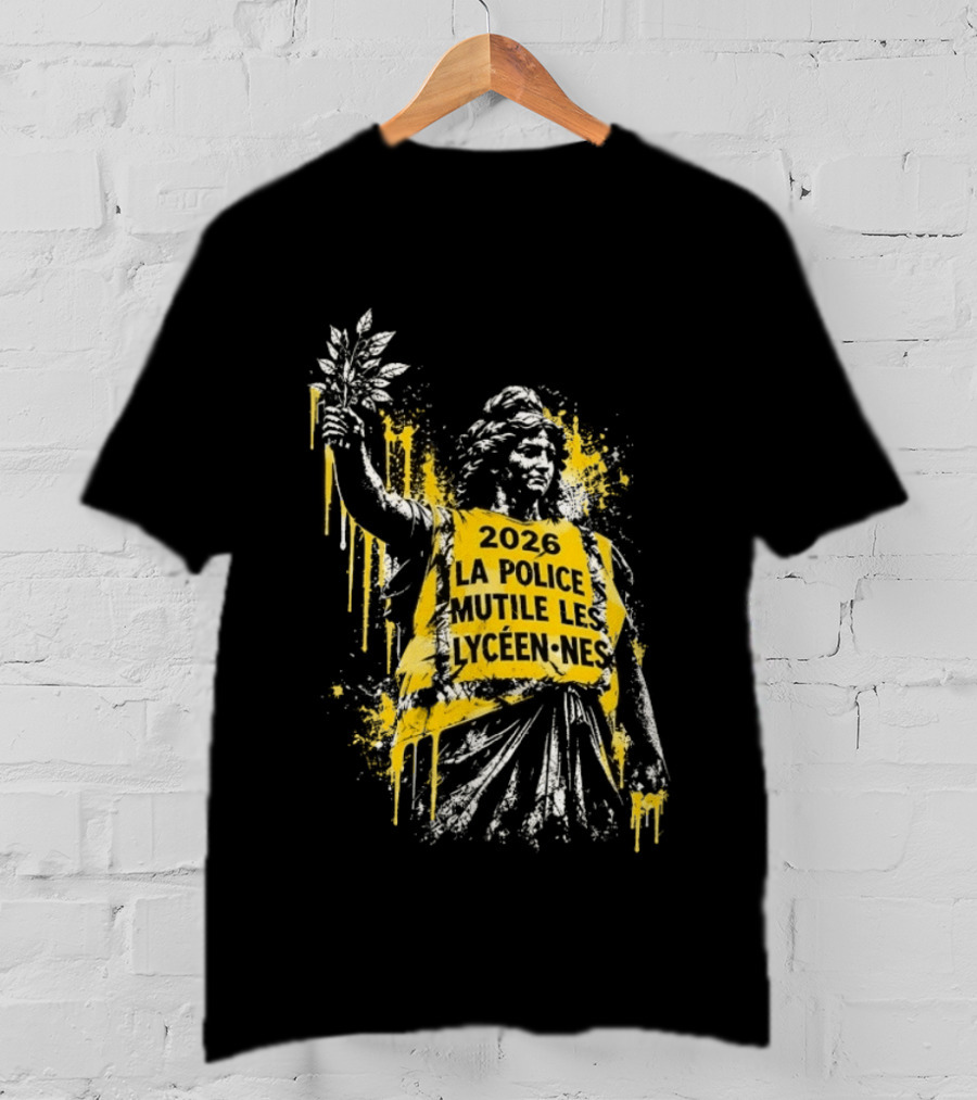 2026 La Police Mutile Les Lycéennes Statue Graphic Protest T-Shirt