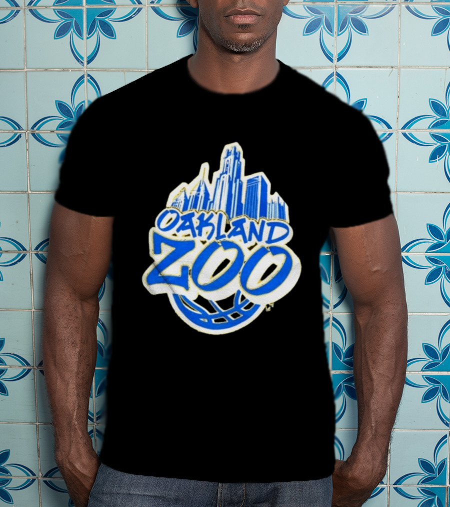 Oakland Zoo Pittsburgh Basketball Est 2001 City Skyline T-Shirt