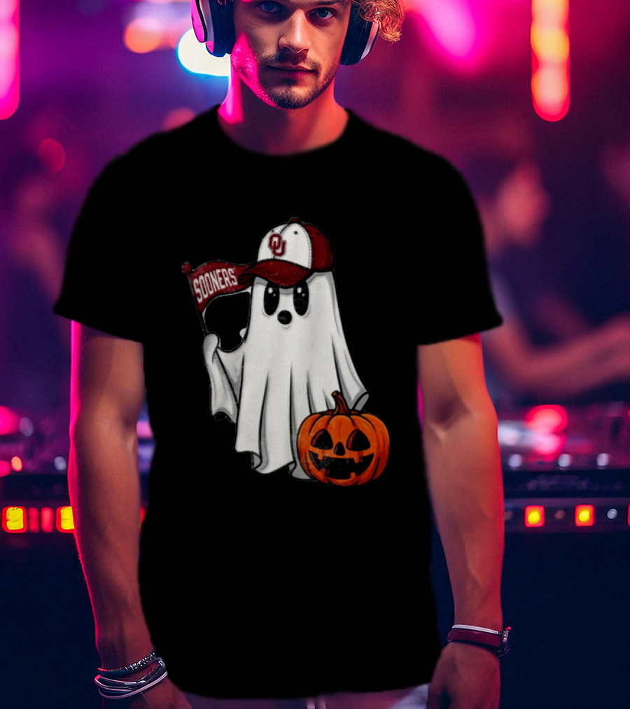 Oklahoma Sooners Ghost With Pumpkin Halloween Fan Gear T-Shirt