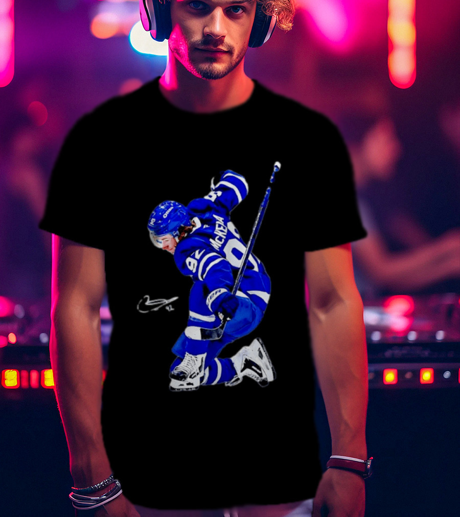 Toronto Maple Leafs John Tavares Player Action T-Shirt