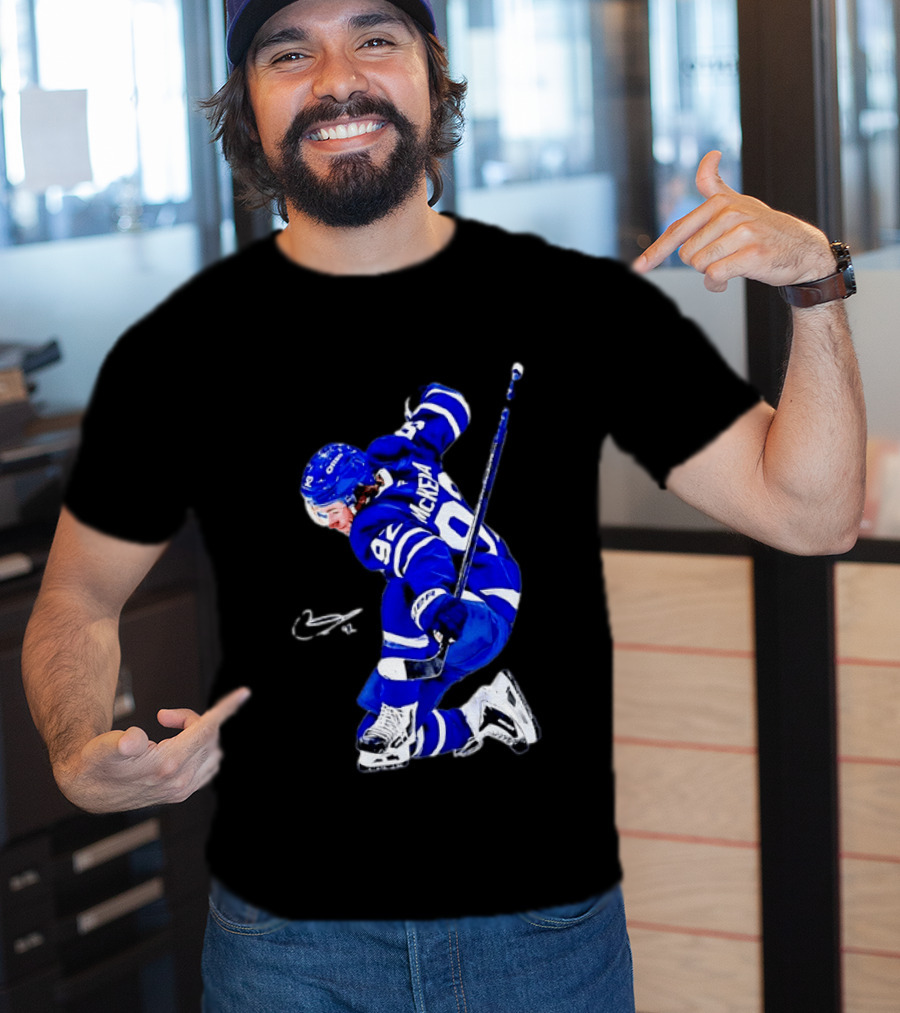 Toronto Maple Leafs John Tavares Player Action T-Shirt
