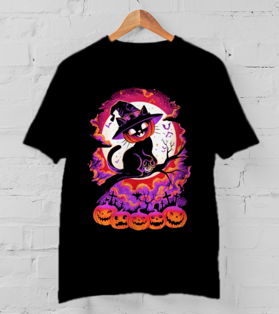 Halloween Cat O'Lantern Witch Hat Spooky Jack O' Lanterns Graveyard Scene T-Shirt