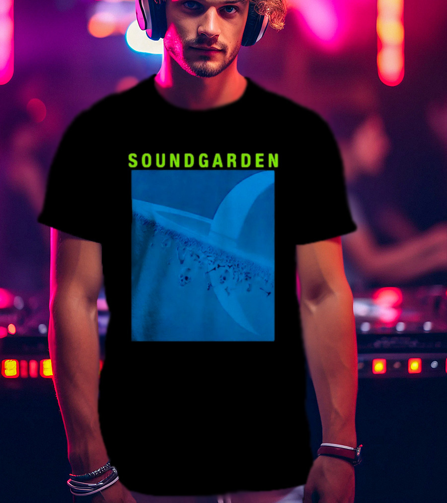 Soundgarden Superunknown Album Cover Art Blue Skull Scene T-Shirt