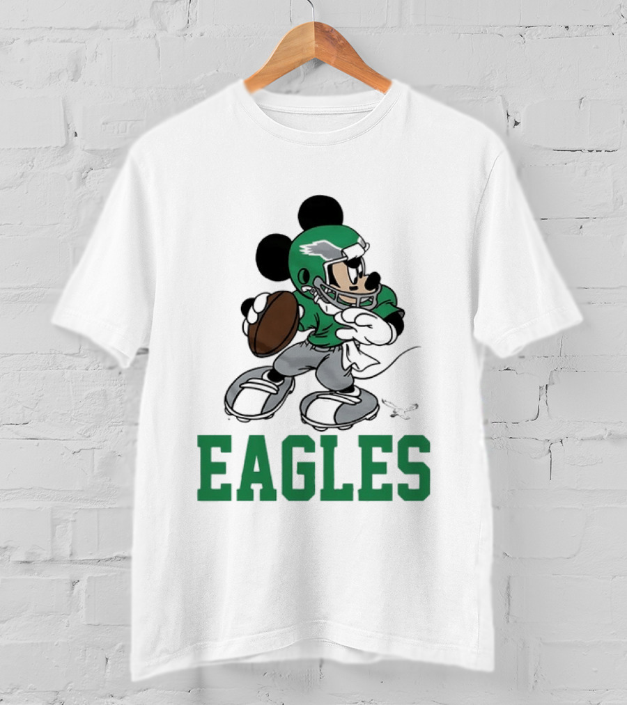 Philadelphia Eagles Mickey Mouse Football Player Eagles T-Shirt