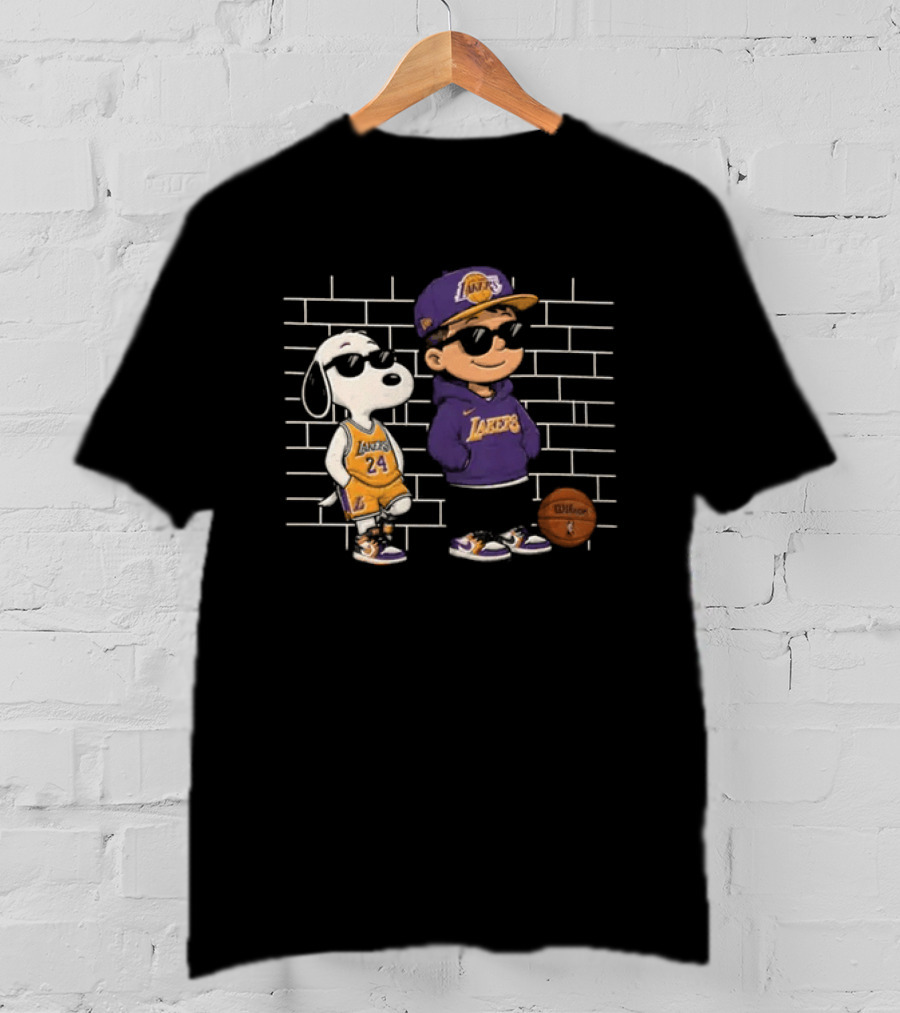 Snoopy And Charlie Brown Los Angeles Lakers Basketball Fan Team Outfit T-Shirt