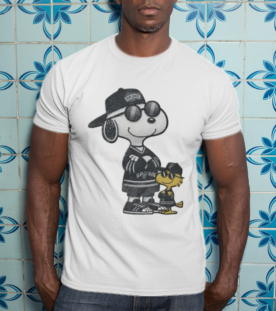 Snoopy Woodstock San Antonio Spurs NBA Fans T-Shirt