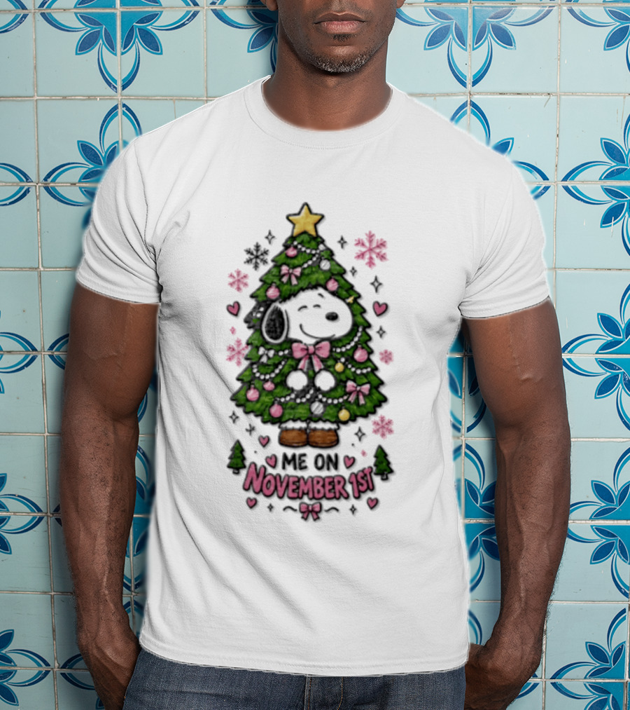 Christmas Snoopy November 1st Dressed As Christmas Tree With Pink Bows T-Shirt