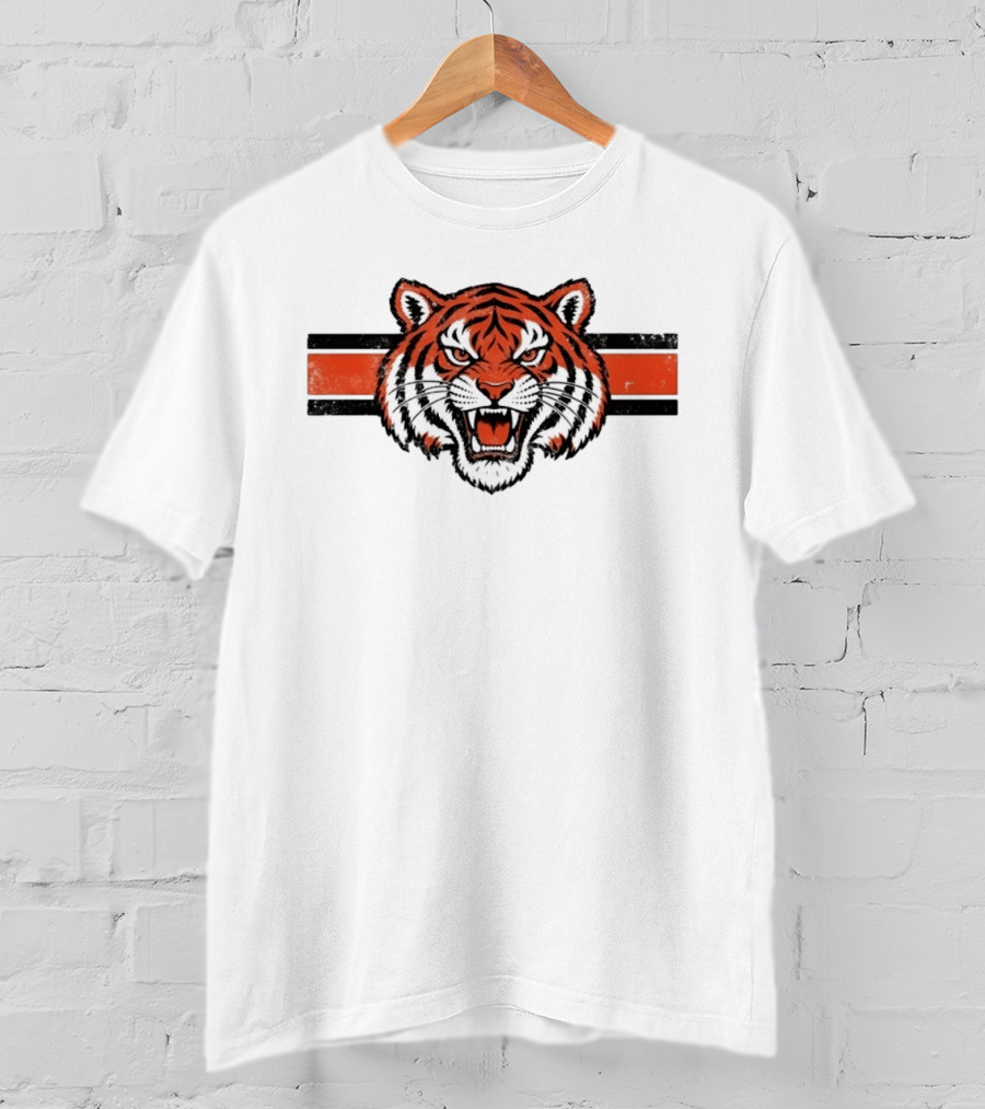 Cincinnati Bengals Distressed Tiger Head Vintage Football Fan Gear T-Shirt
