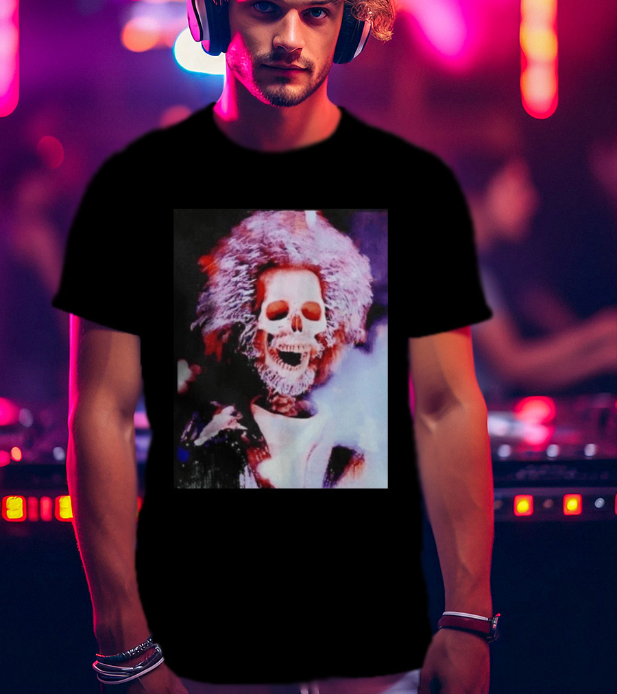Daniel Stern Marv Merchants Electrocution Scene Skeleton Home Alone T-Shirt