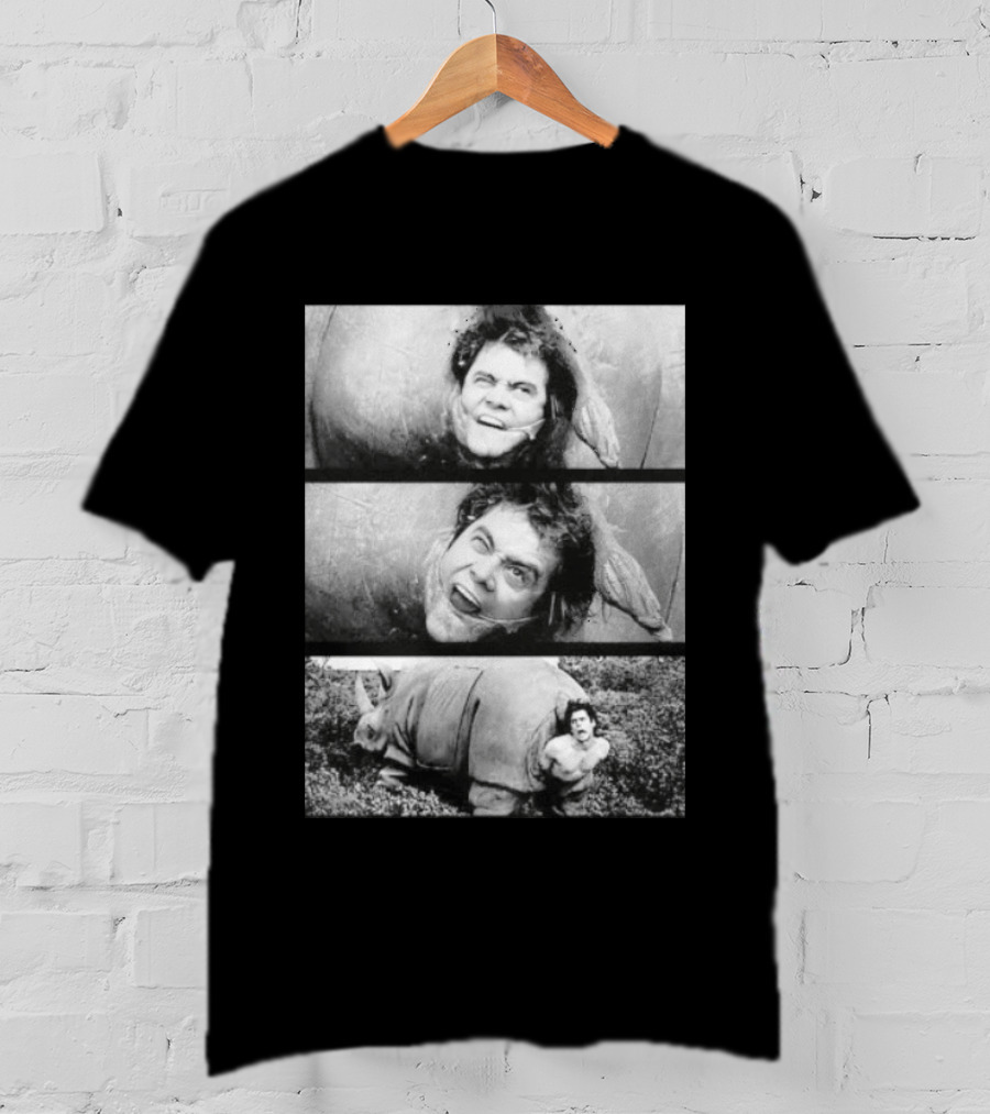 Jim Carrey Ace Ventura Rhino Scene Comedy Iconic Moment Film Humor T-Shirt