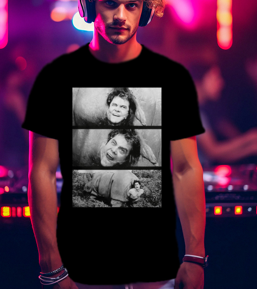 Jim Carrey Ace Ventura Rhino Scene Comedy Iconic Moment Film Humor T-Shirt