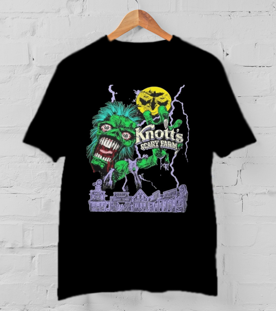 Knott's Scary Farm Ghost Town Ghost Mill Halloween Zombie Moon T-Shirt