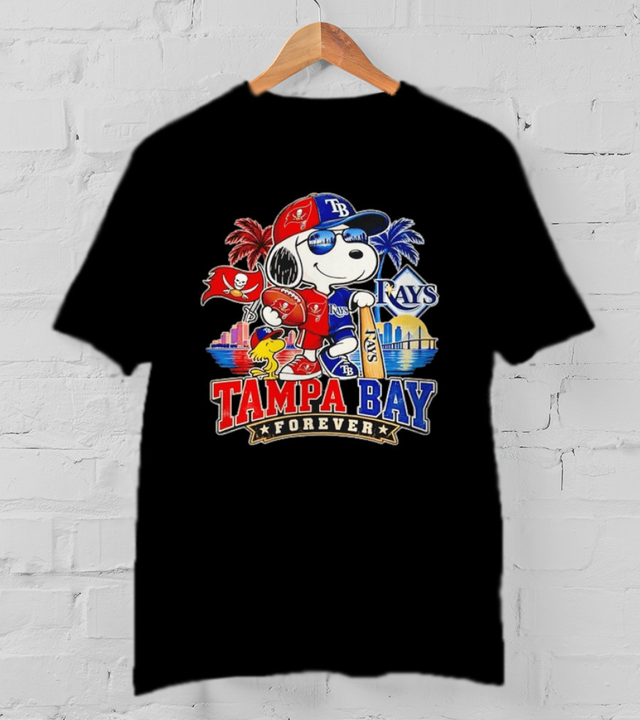 Snoopy Tampa Bay Buccaneers And Rays Forever Vibrant Skyline And Palm Trees T-Shirt