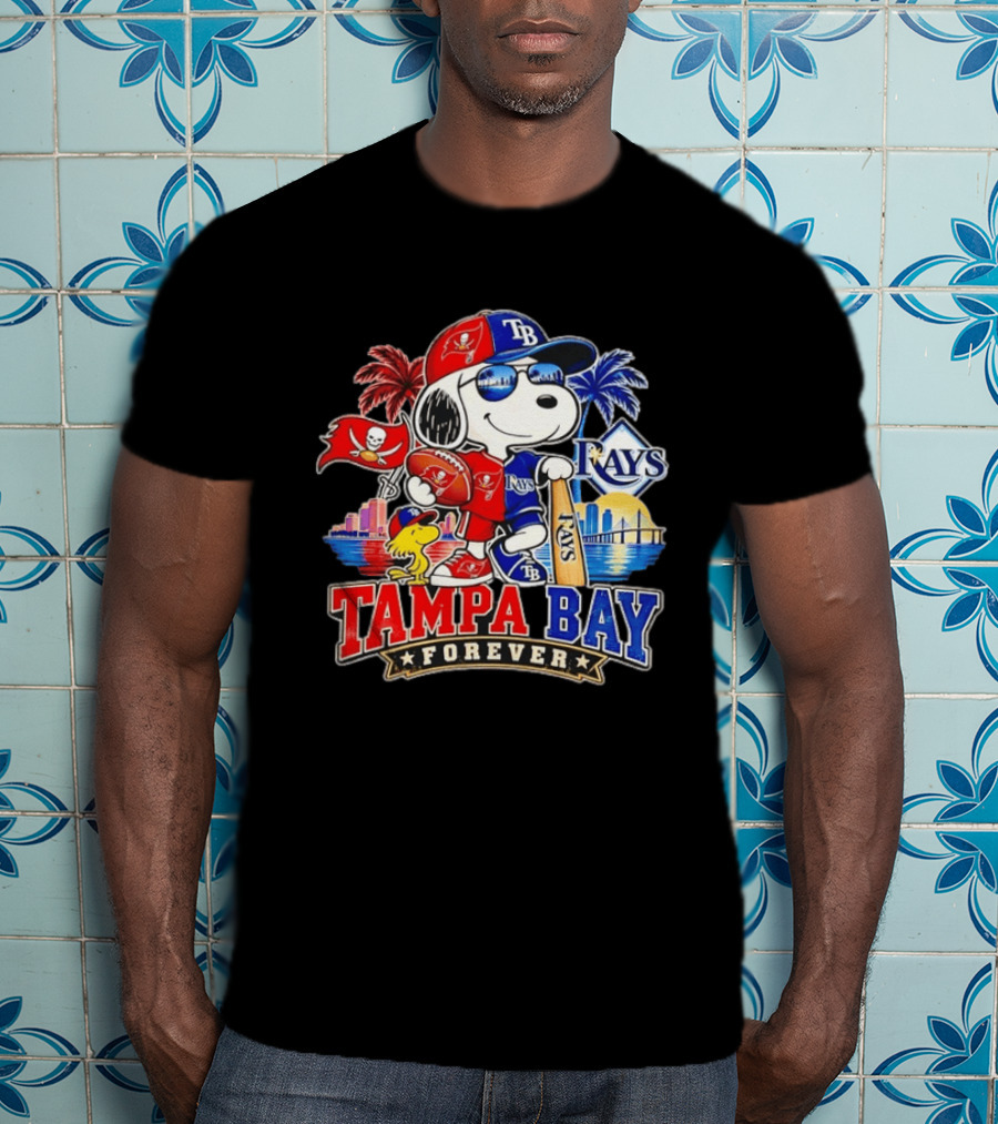 Snoopy Tampa Bay Buccaneers And Rays Forever Vibrant Skyline And Palm Trees T-Shirt
