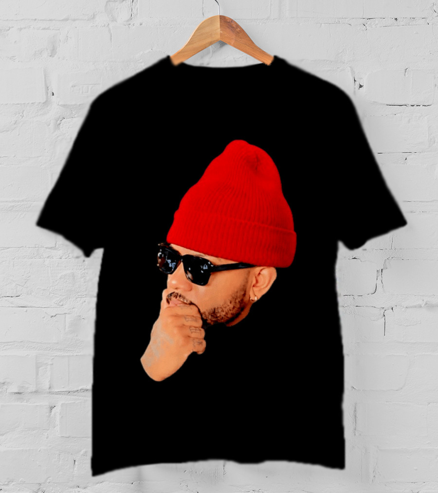 Bryson Tiller Wearing Red Beanie And Sunglasses T-Shirt