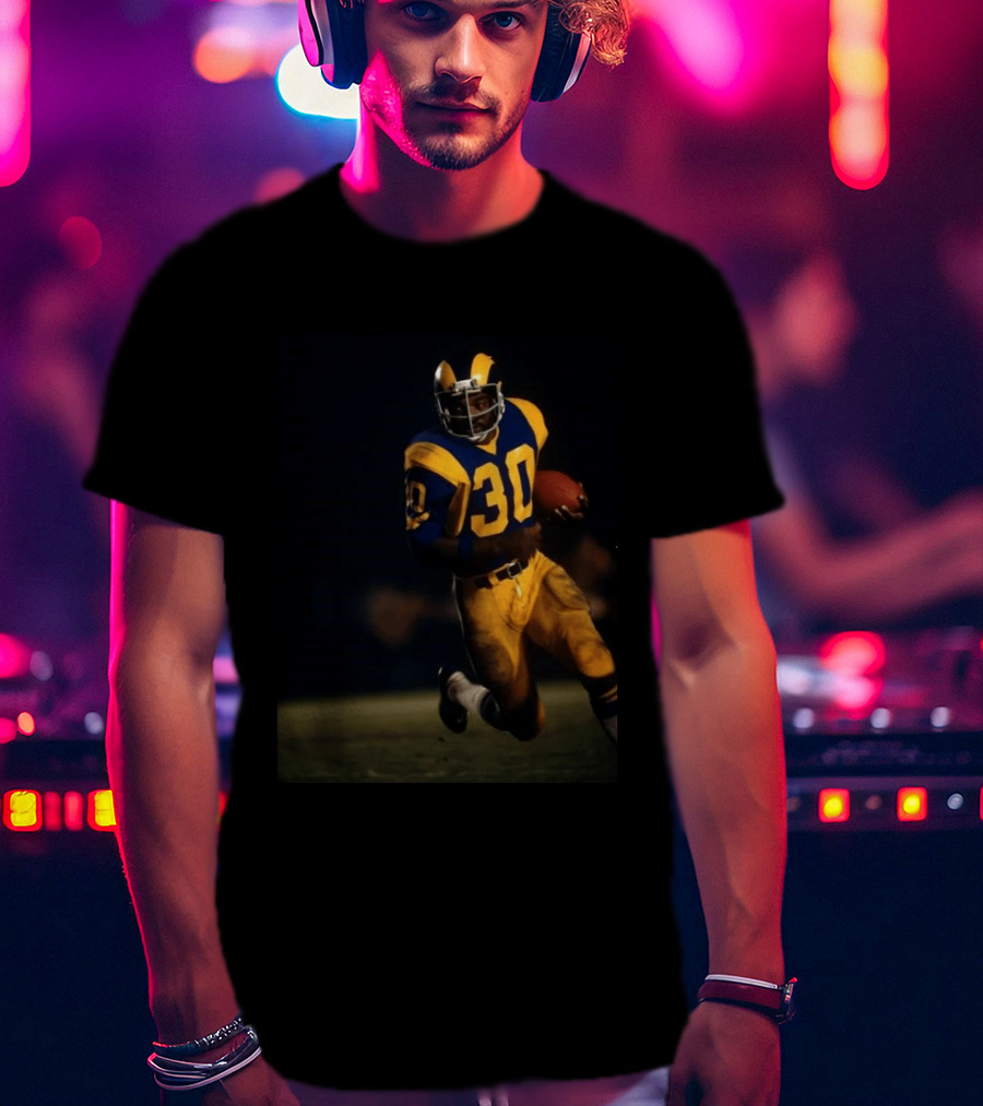 Remembering Lawrence McCutcheon 1950 2026 Los Angeles Rams Legend Number 30 T-Shirt