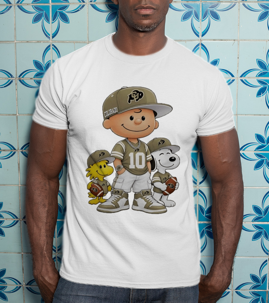 Colorado Buffaloes Charlie Brown Woodstock Snoopy Number 10 Football Fans T-Shirt