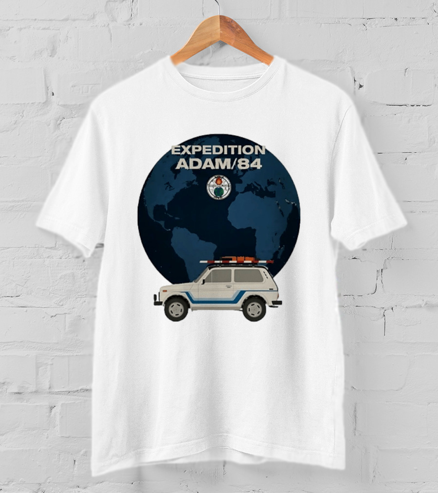 Expedition Adam 84 Off Road Adventure Globe T-Shirt