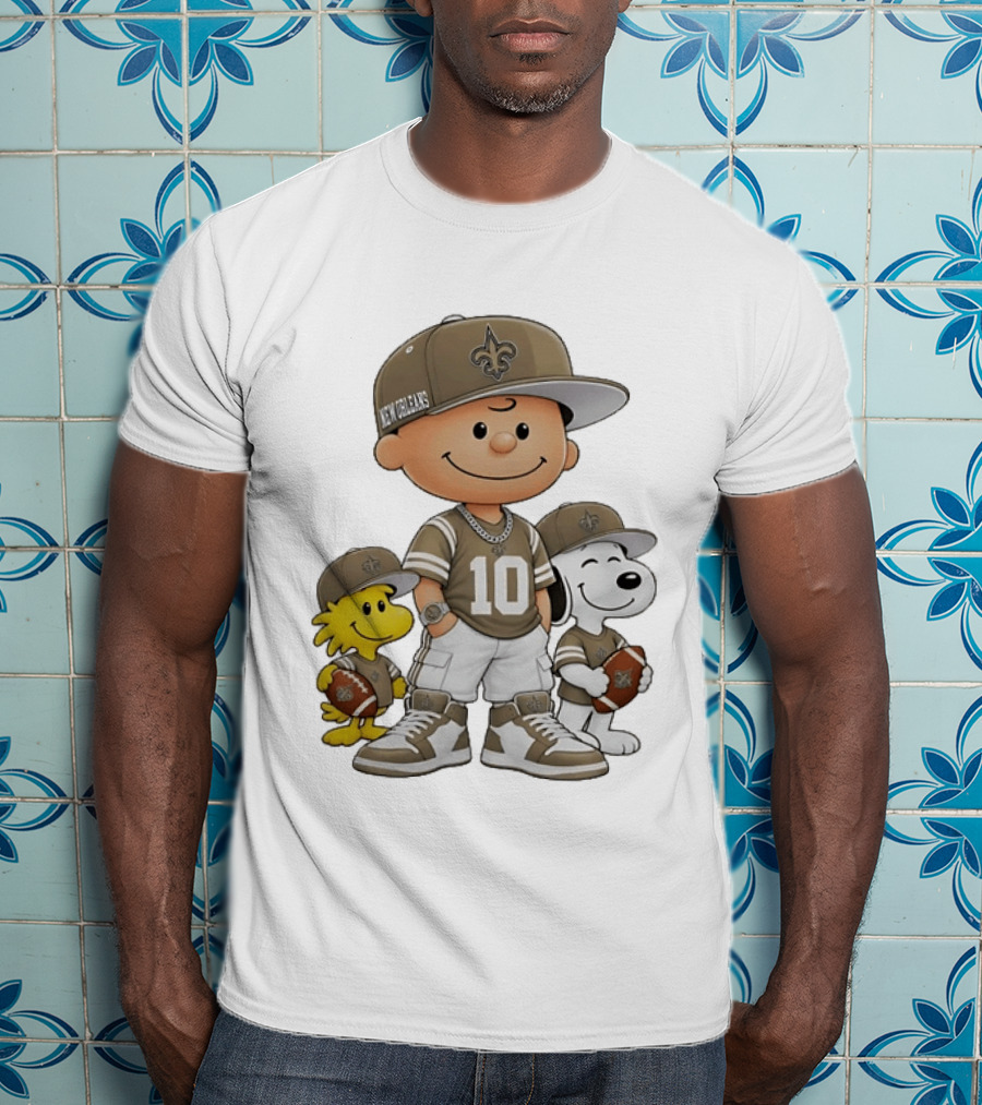 New Orleans Saints Charlie Brown Woodstock Snoopy Number 10 Football Fans T-Shirt