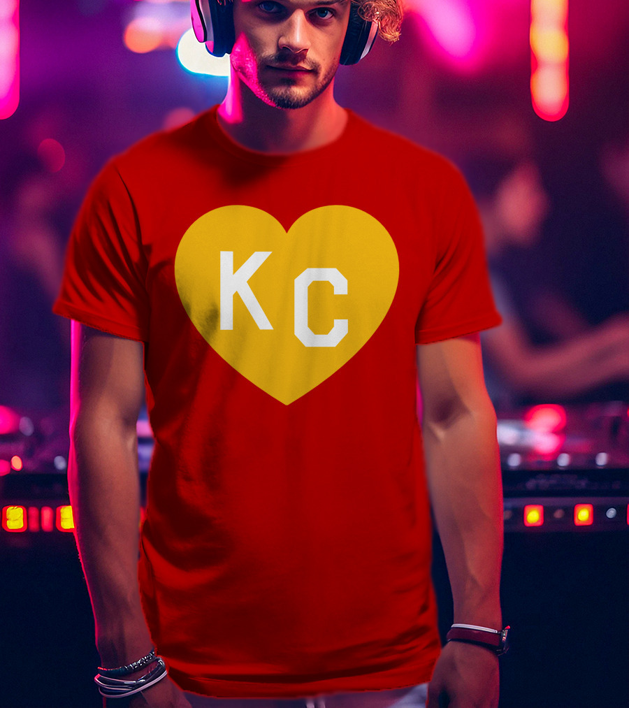 Mishacollinscloset Charlie Hustle Red And Gold KC Heart T-Shirt