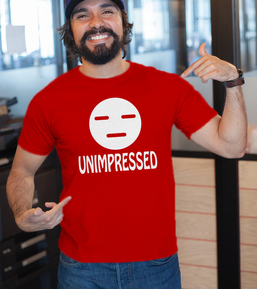 Unimpressed Mood Icon Carol Anne Talks Comics T-Shirt