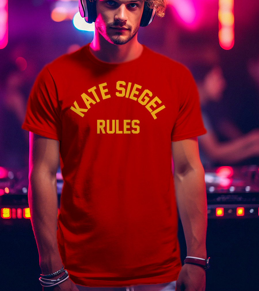 KATE SIEGEL RULES Text T-Shirt