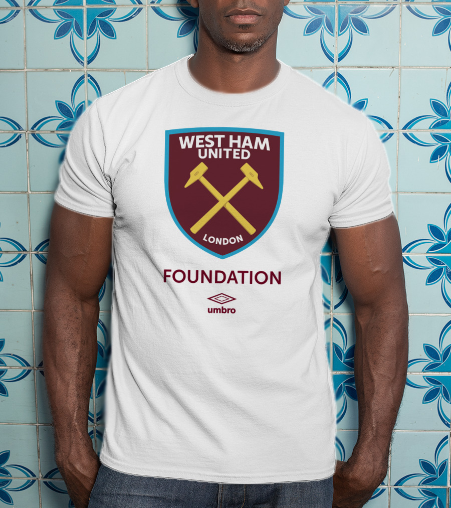 West Ham United London Foundation Umbro Crest T-Shirt