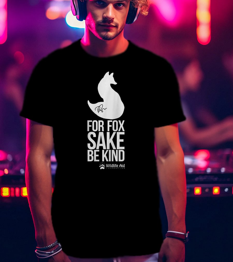 Wildlife Aid Foundation For Fox Sake Be Kind Ricky Gervais T-Shirt