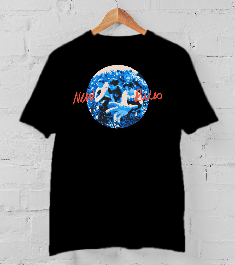 New Rules Band Blue-Tone Group Circle T-Shirt