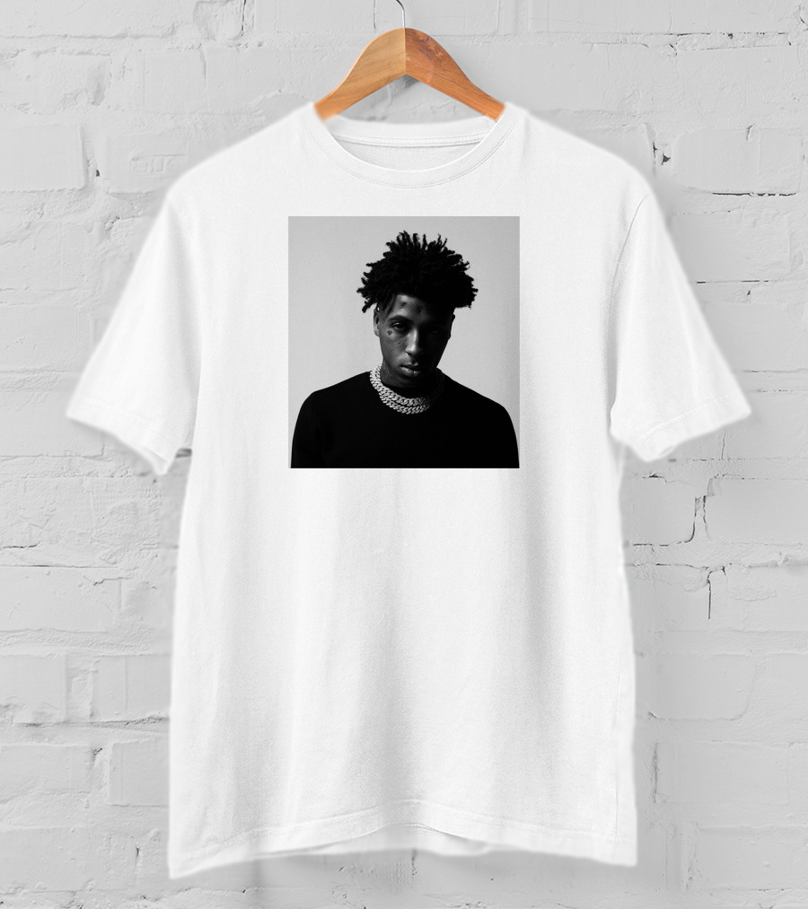 Youngboy Monochrome Portrait Black Sweater Chain T-Shirt