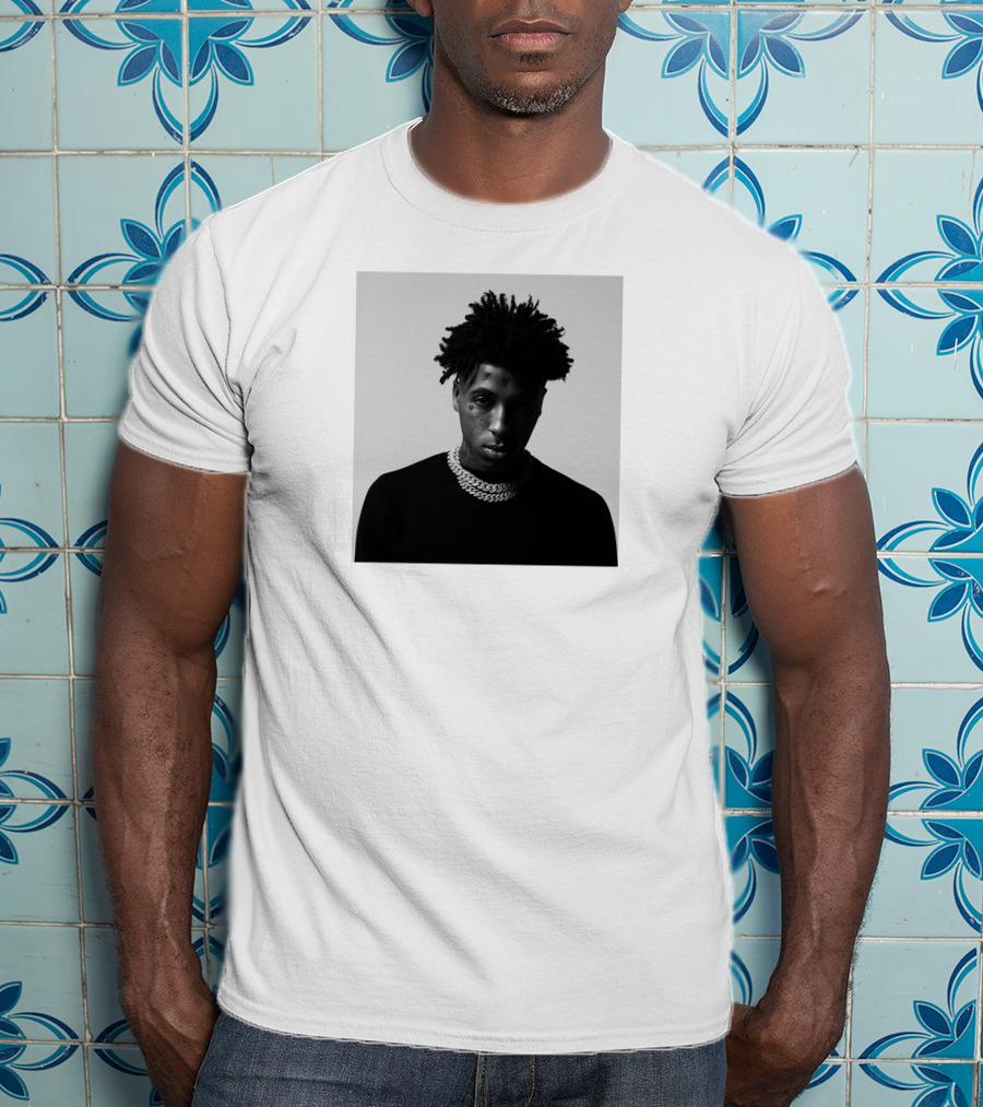Youngboy Monochrome Portrait Black Sweater Chain T-Shirt