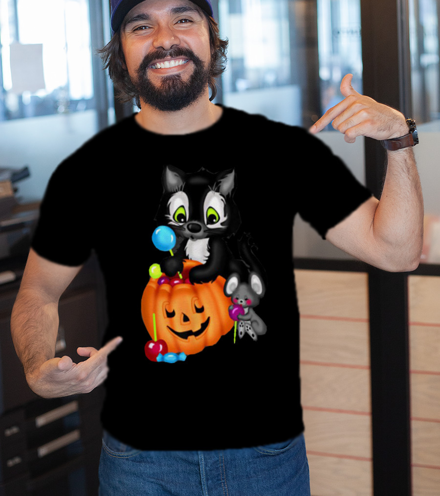 Halowen Cute Cat And Mouse With Candy And Pumpkin T-Shirt