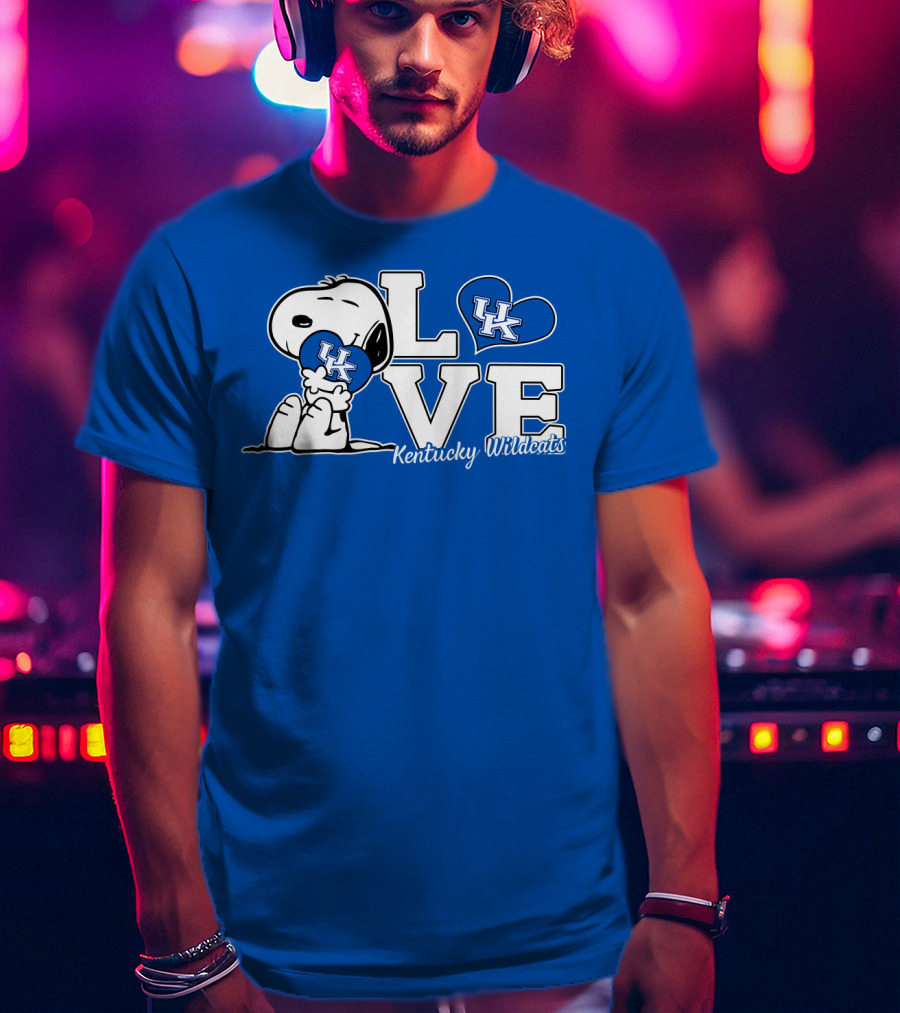 Love Kentucky Wildcats Snoopy Uk Heart T-Shirt