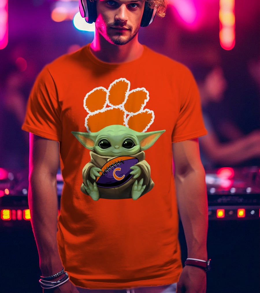 Clemson Tigers Baby Yoda Football Fan T-Shirt