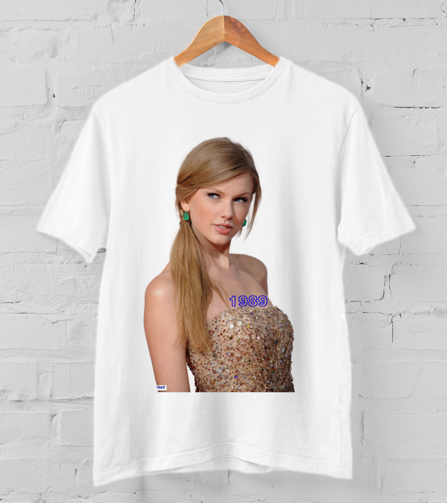 Taylor Swift 1989 Special Pictures Singersceleb T-Shirt