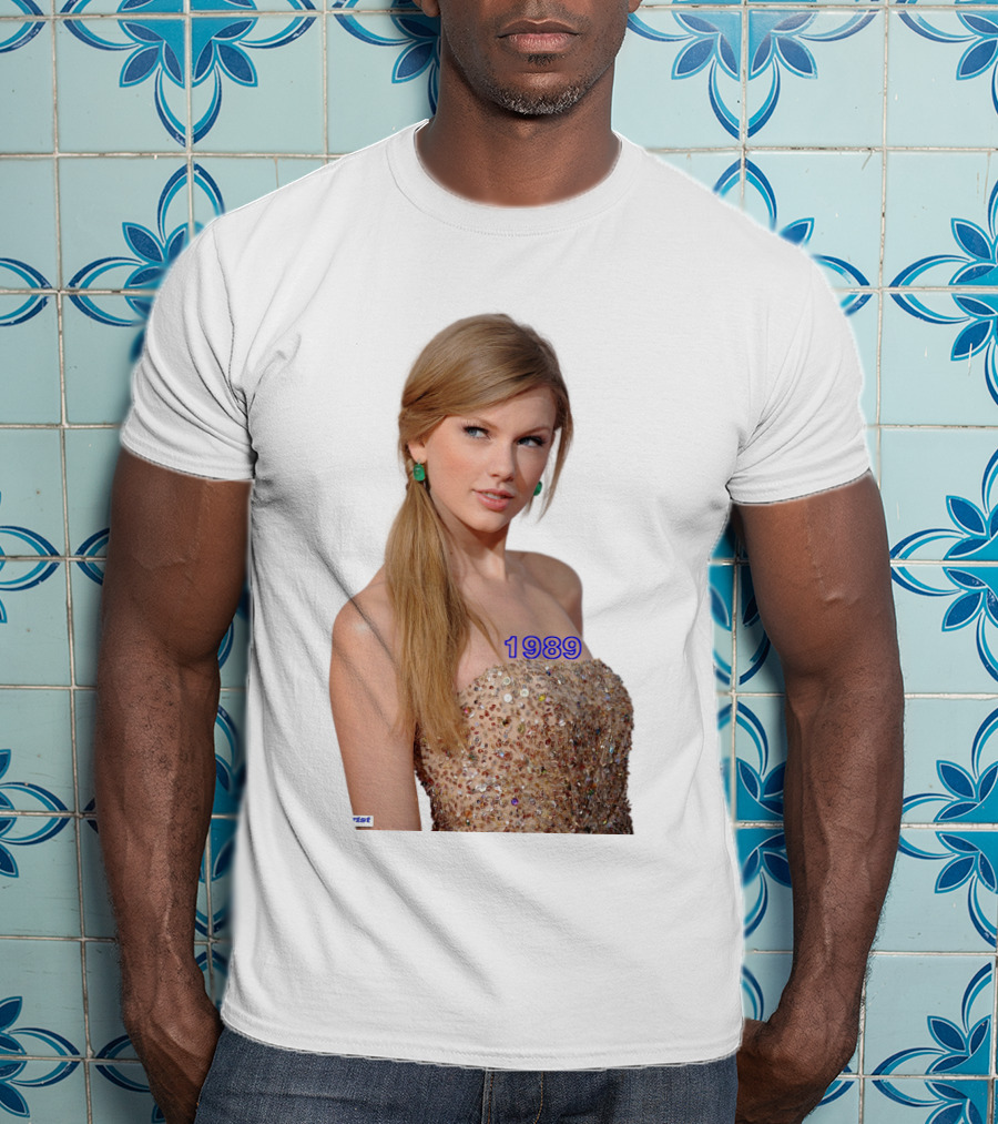 Taylor Swift 1989 Special Pictures Singersceleb T-Shirt