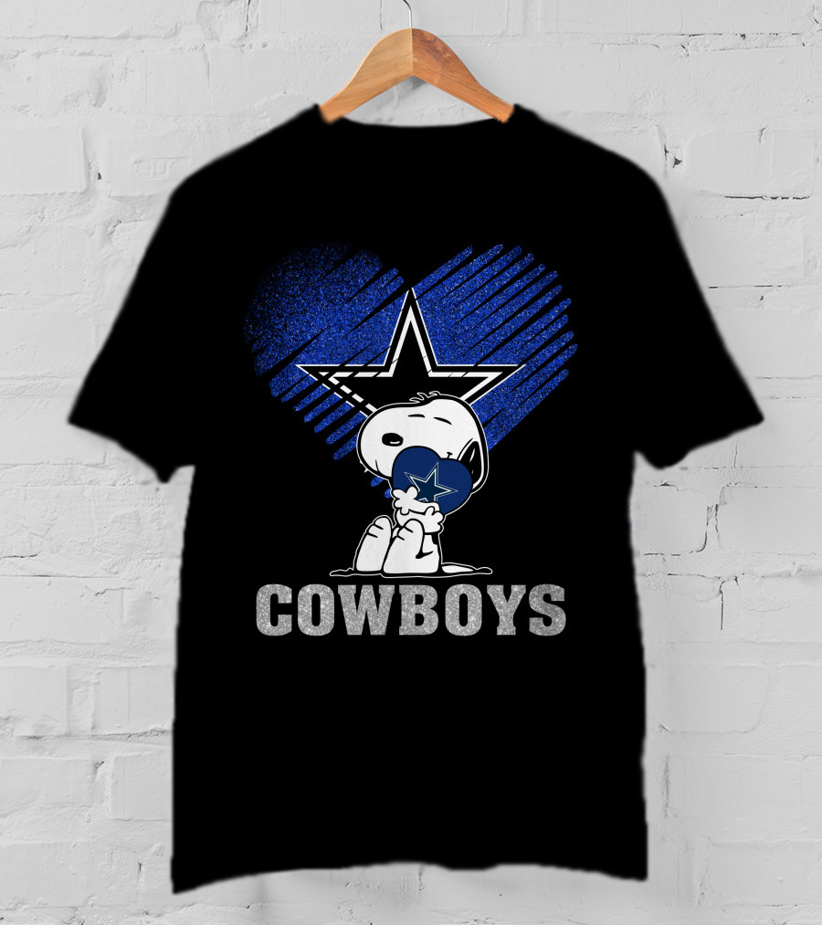 Snoopy Hugging Heart Dallas Cowboys Star T-Shirt