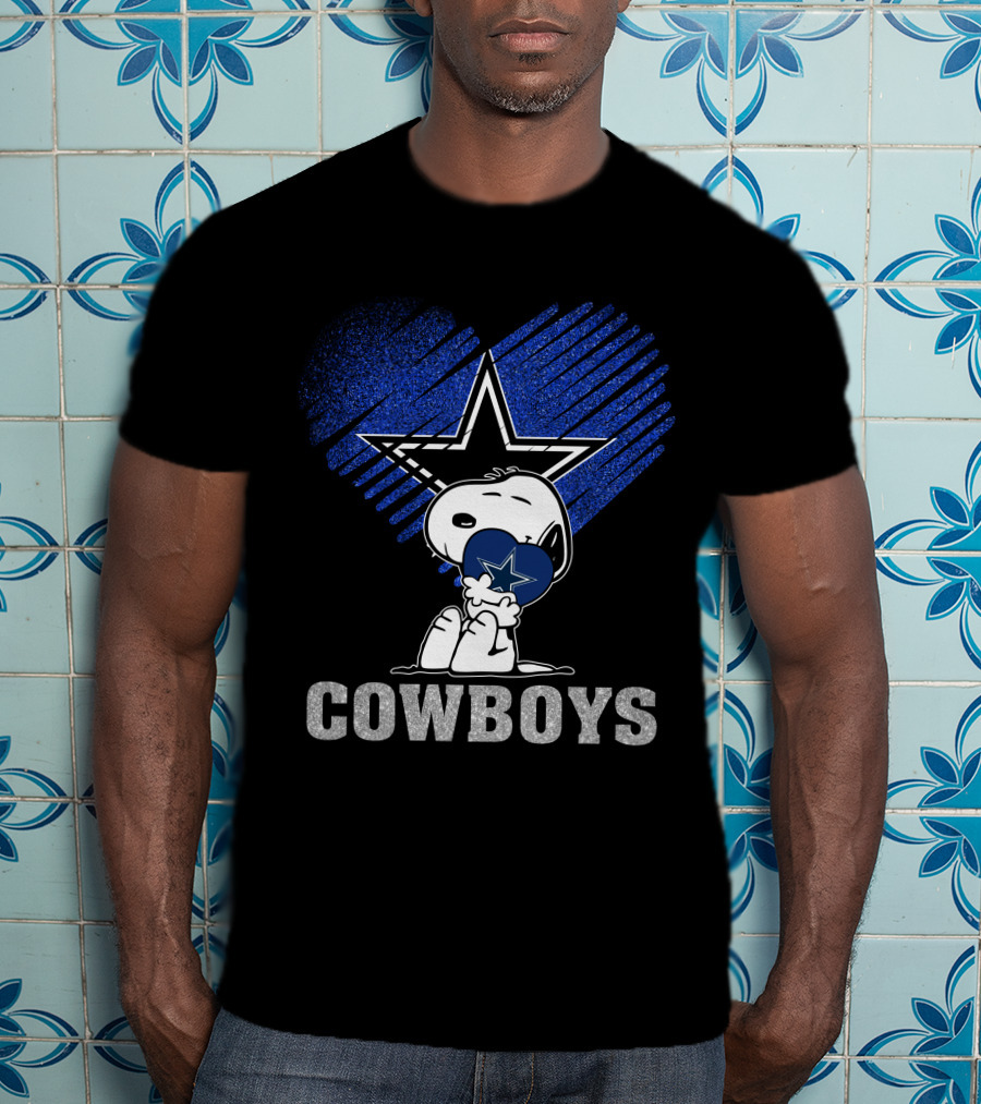 Snoopy Hugging Heart Dallas Cowboys Star T-Shirt