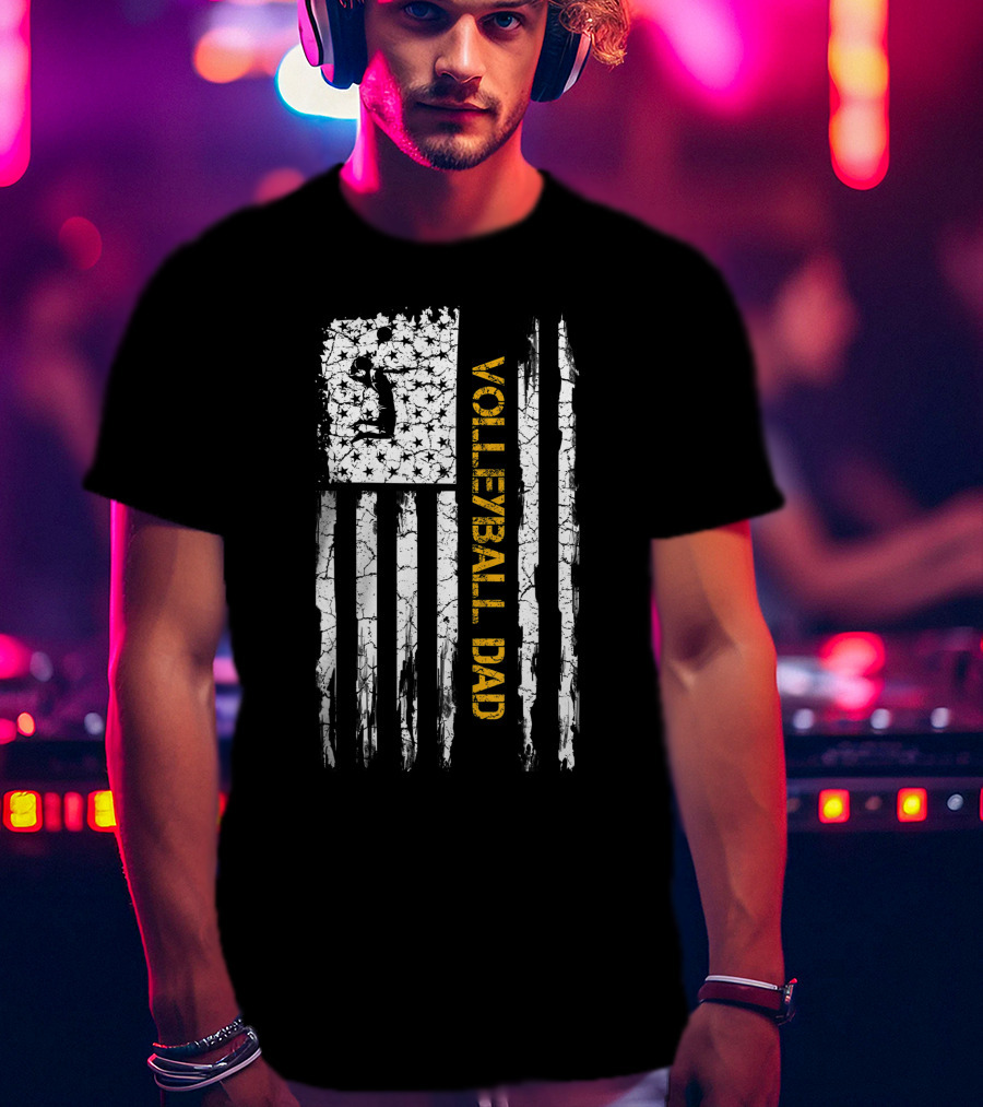 Vintage USA Flag Volleyball Dad Patriotic T-Shirt